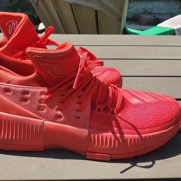 Adidas Dame 3 'Roots' , US 9½ m - Picture 3 of 3